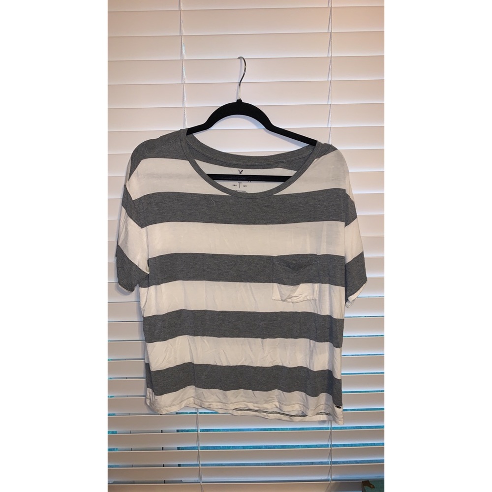 Cropped tee